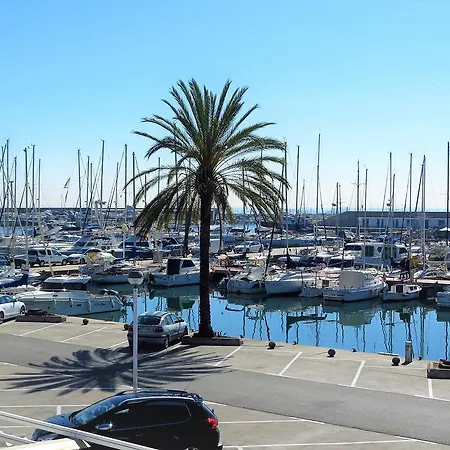 Bellamy Port & Beach *